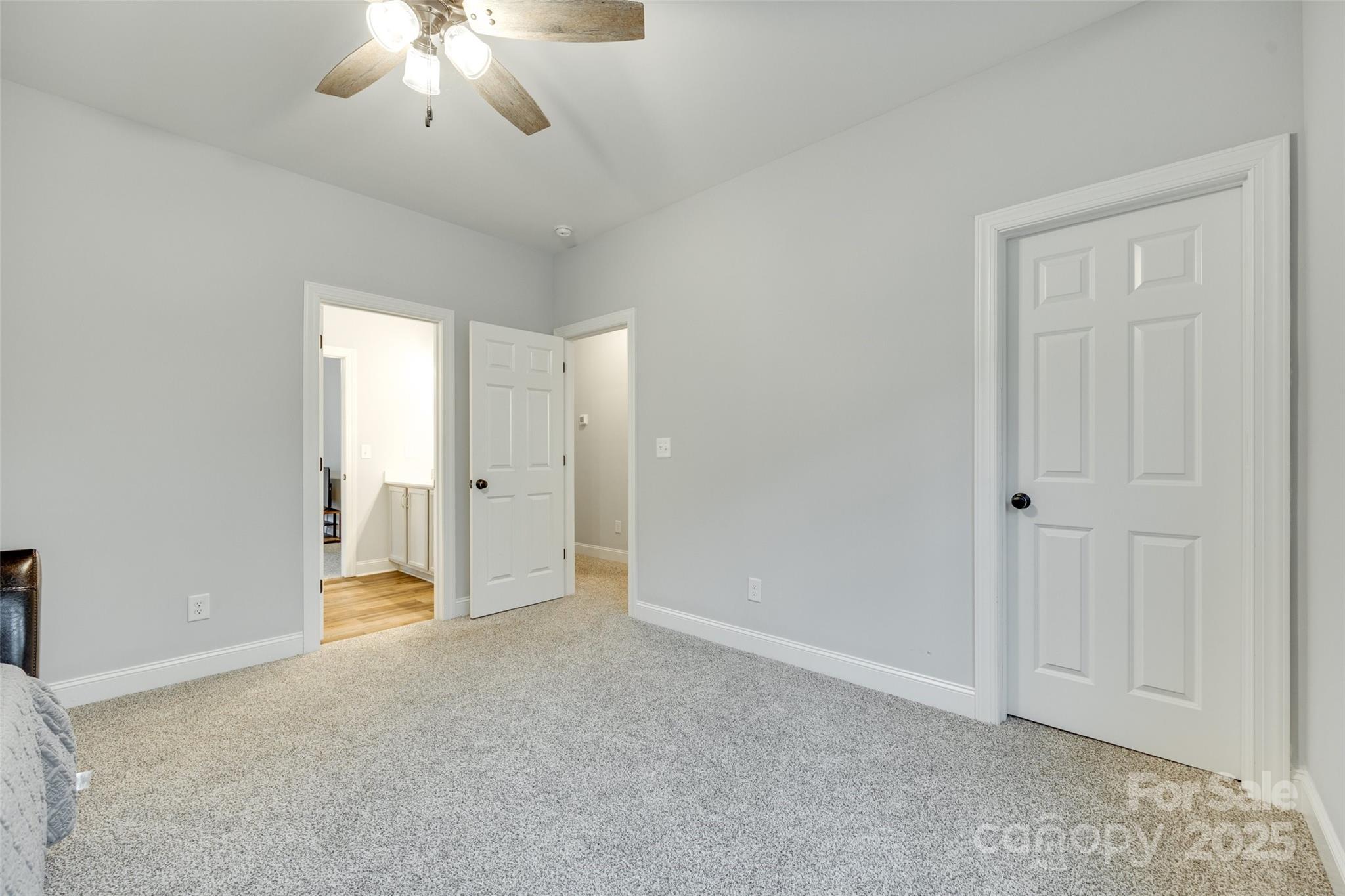 1336 W Rebound Road