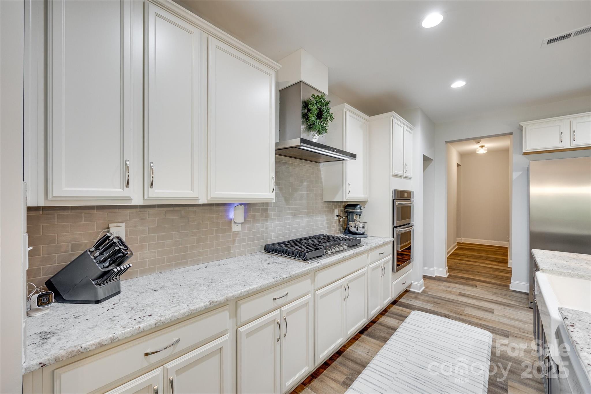 1336 W Rebound Road