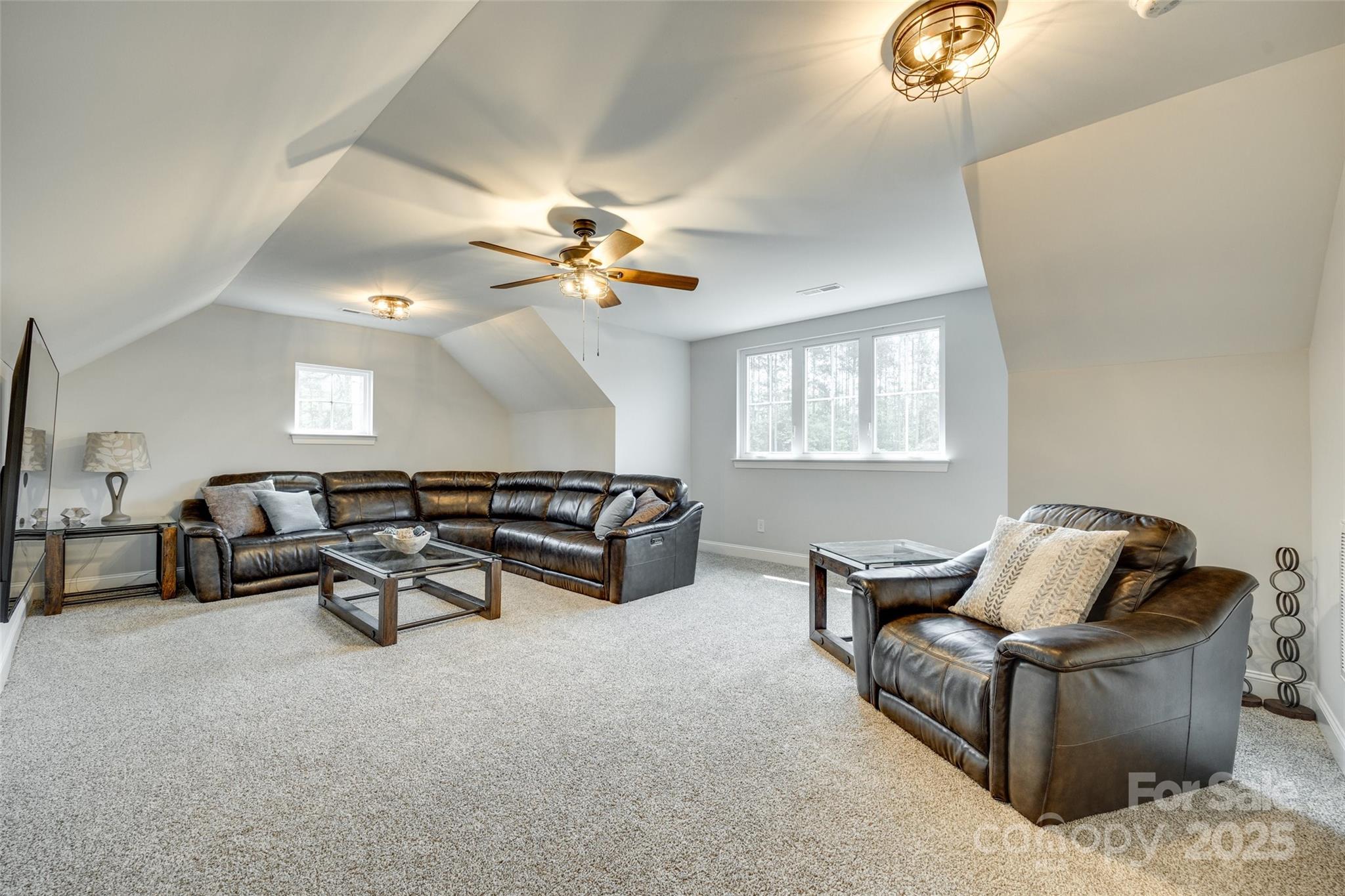 1336 W Rebound Road