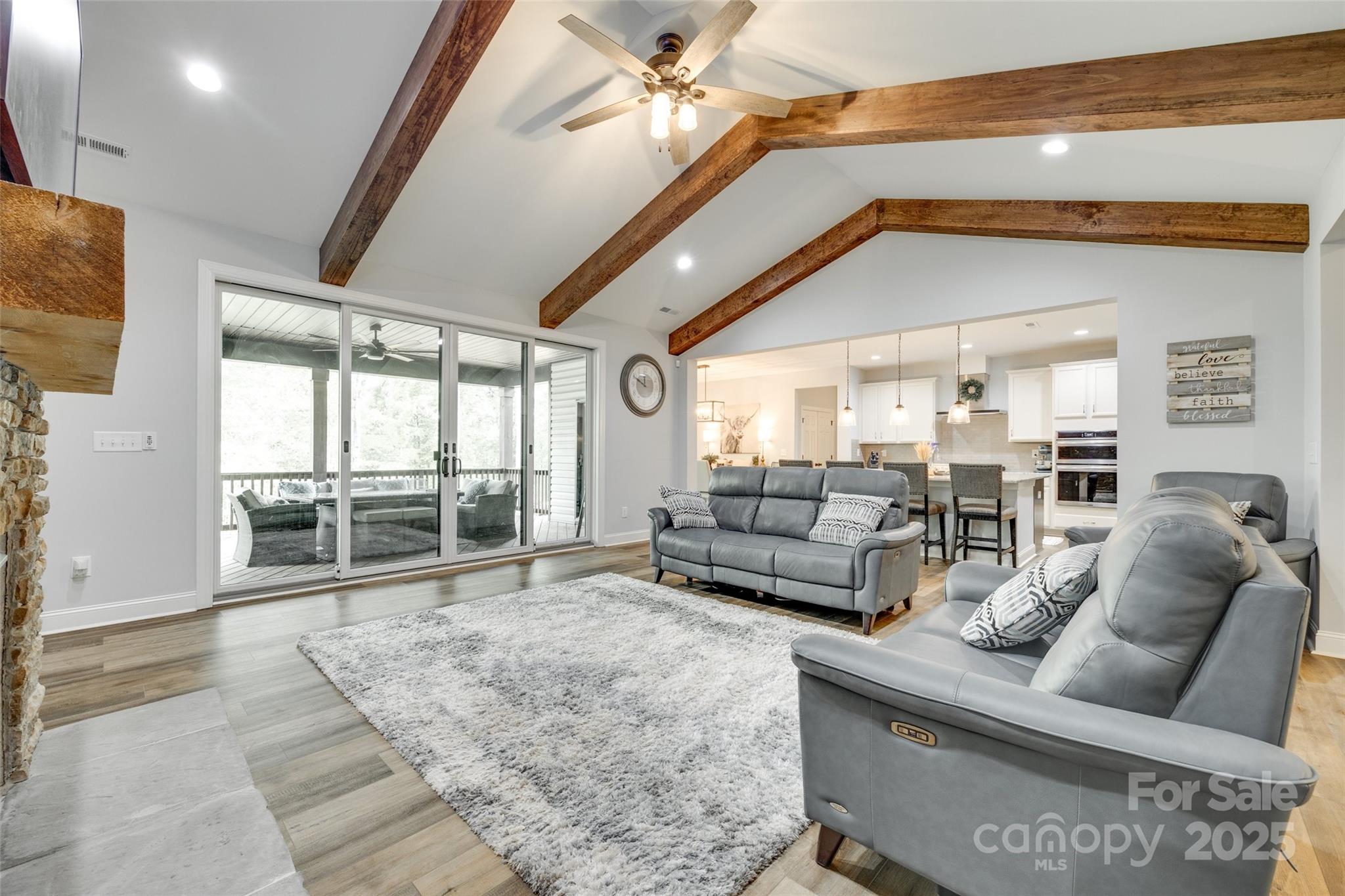 1336 W Rebound Road