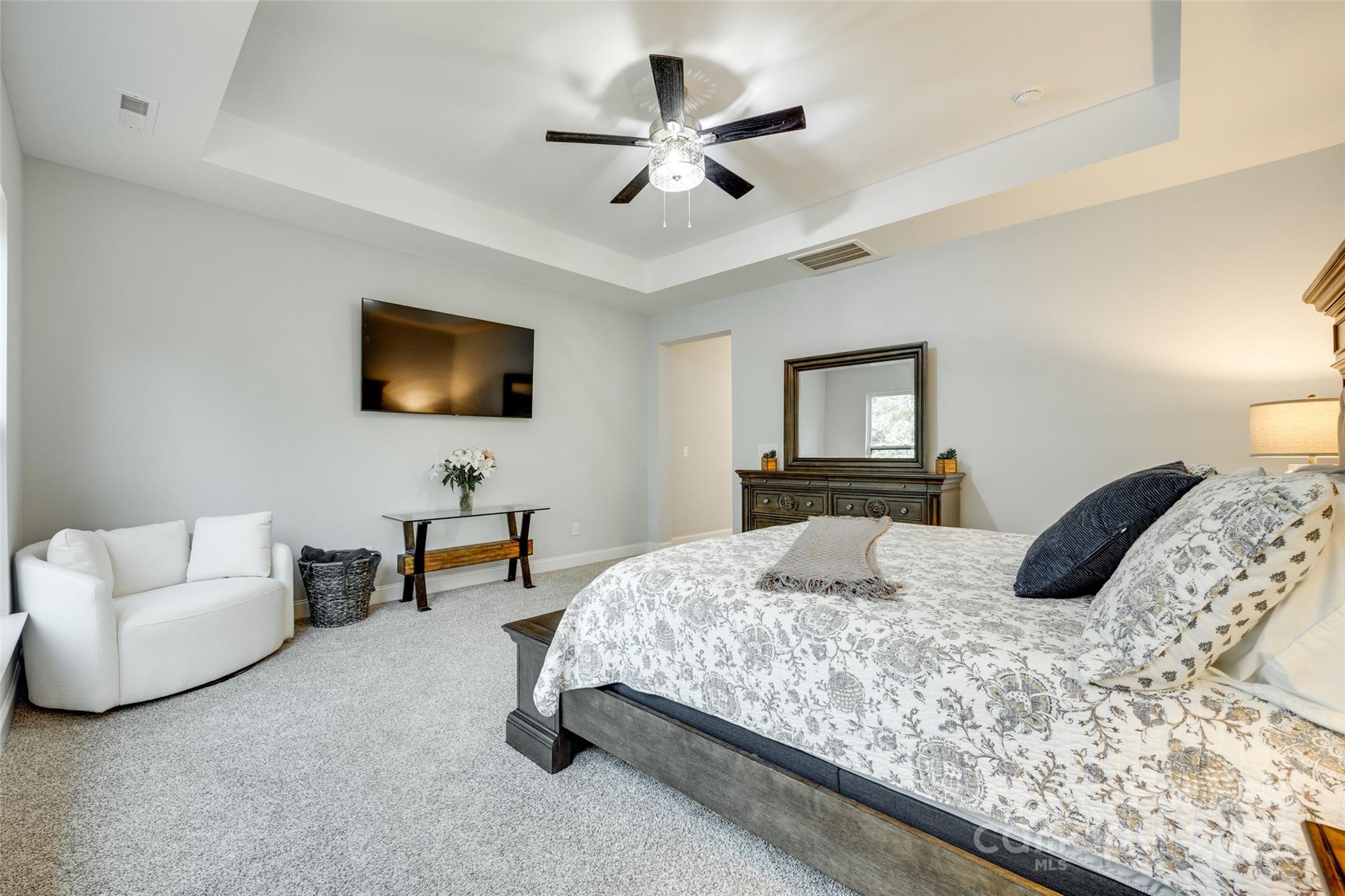 1336 W Rebound Road