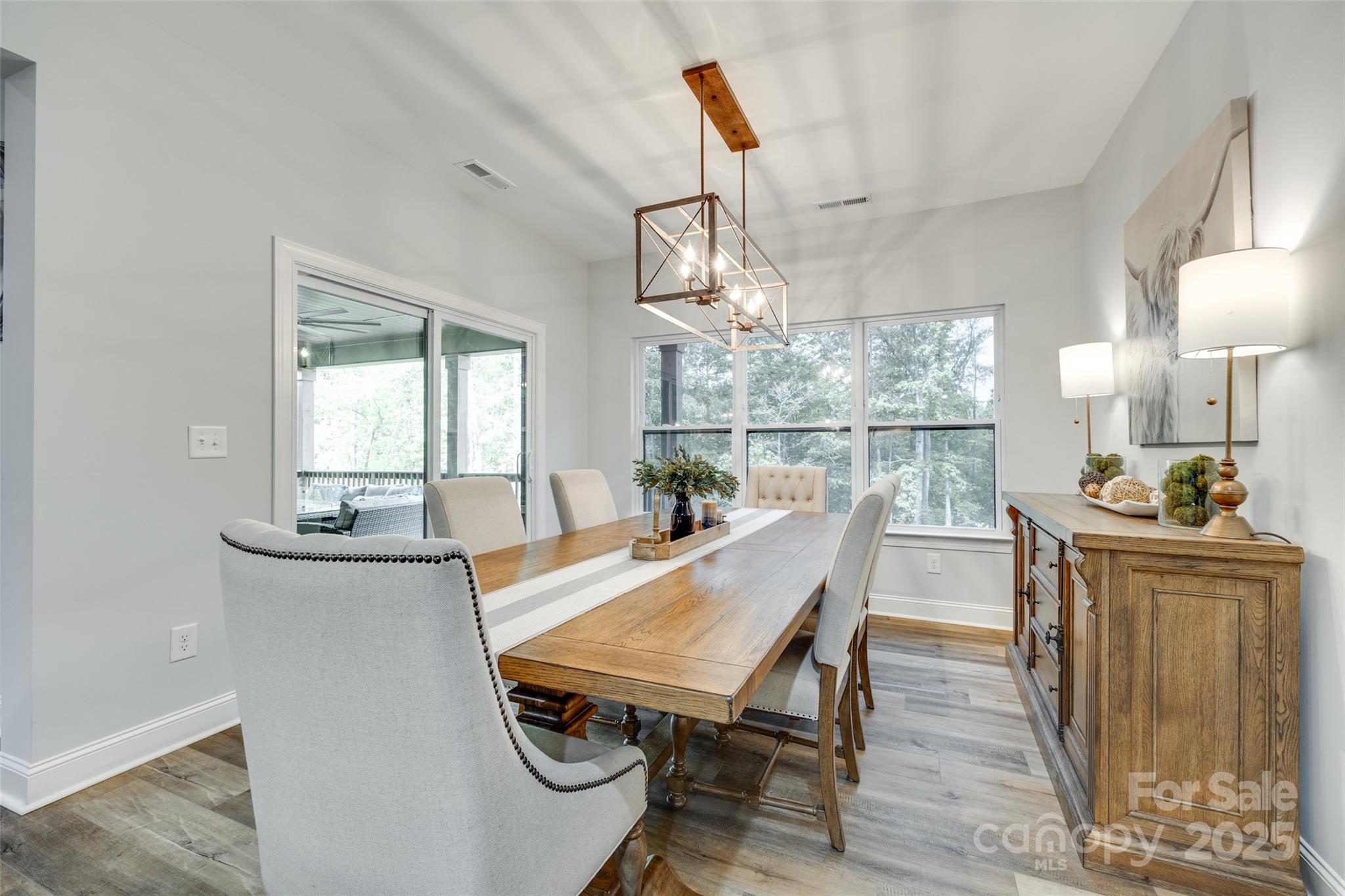 1336 W Rebound Road