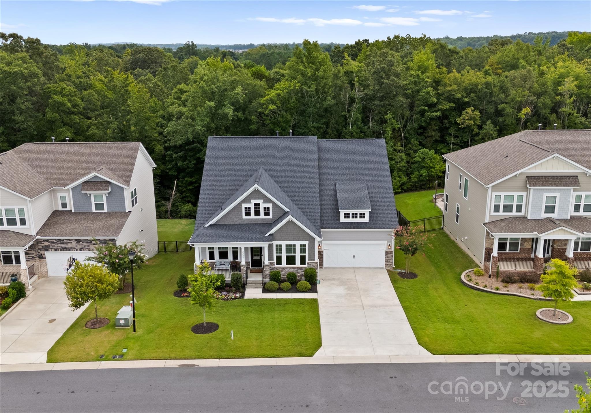 3239 Split Rail Lane