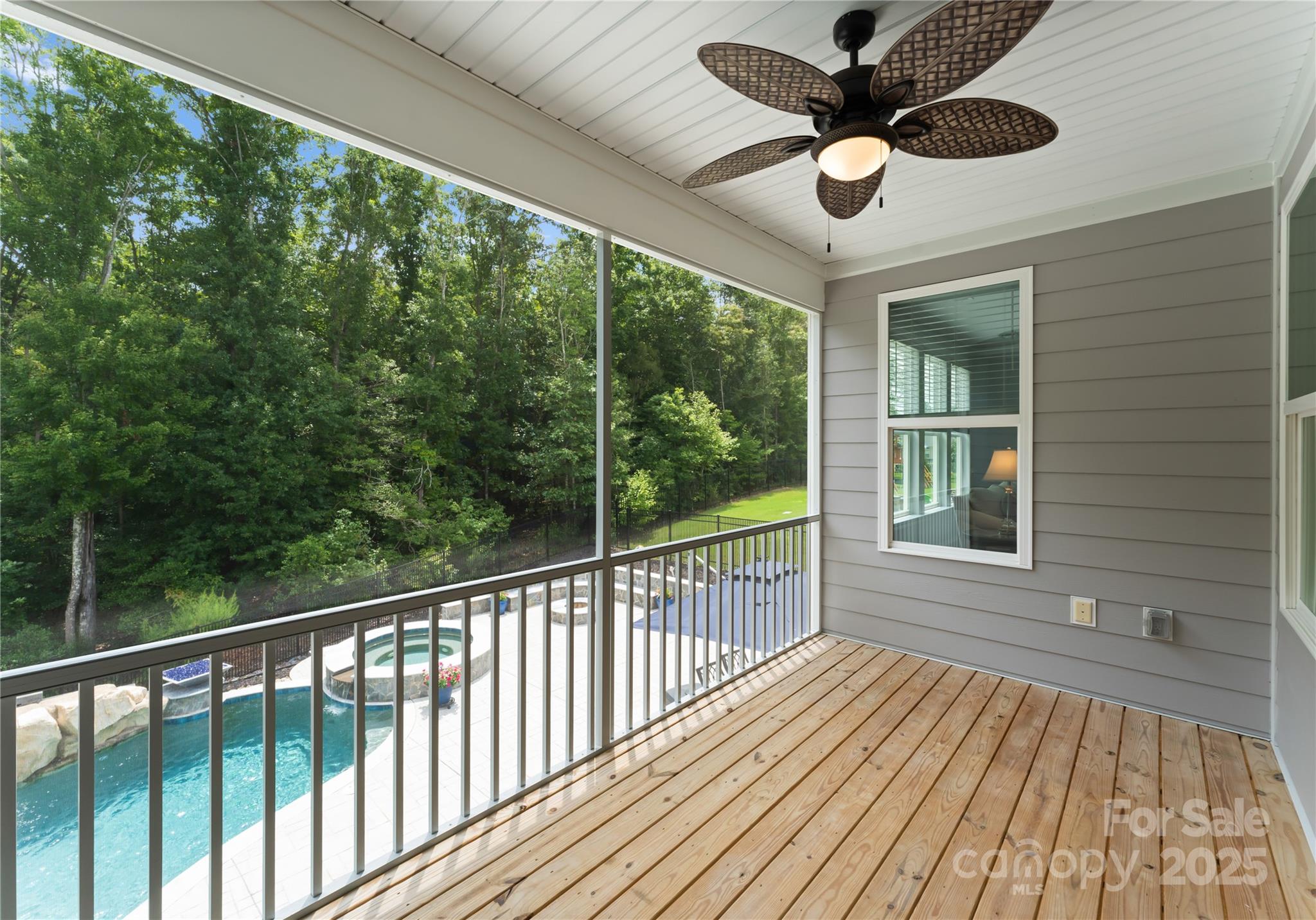 3239 Split Rail Lane
