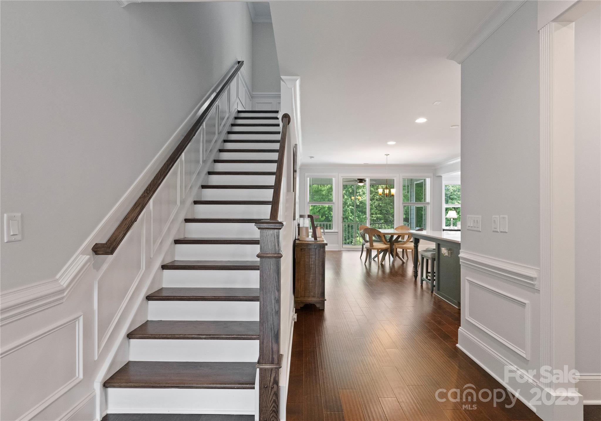 3239 Split Rail Lane