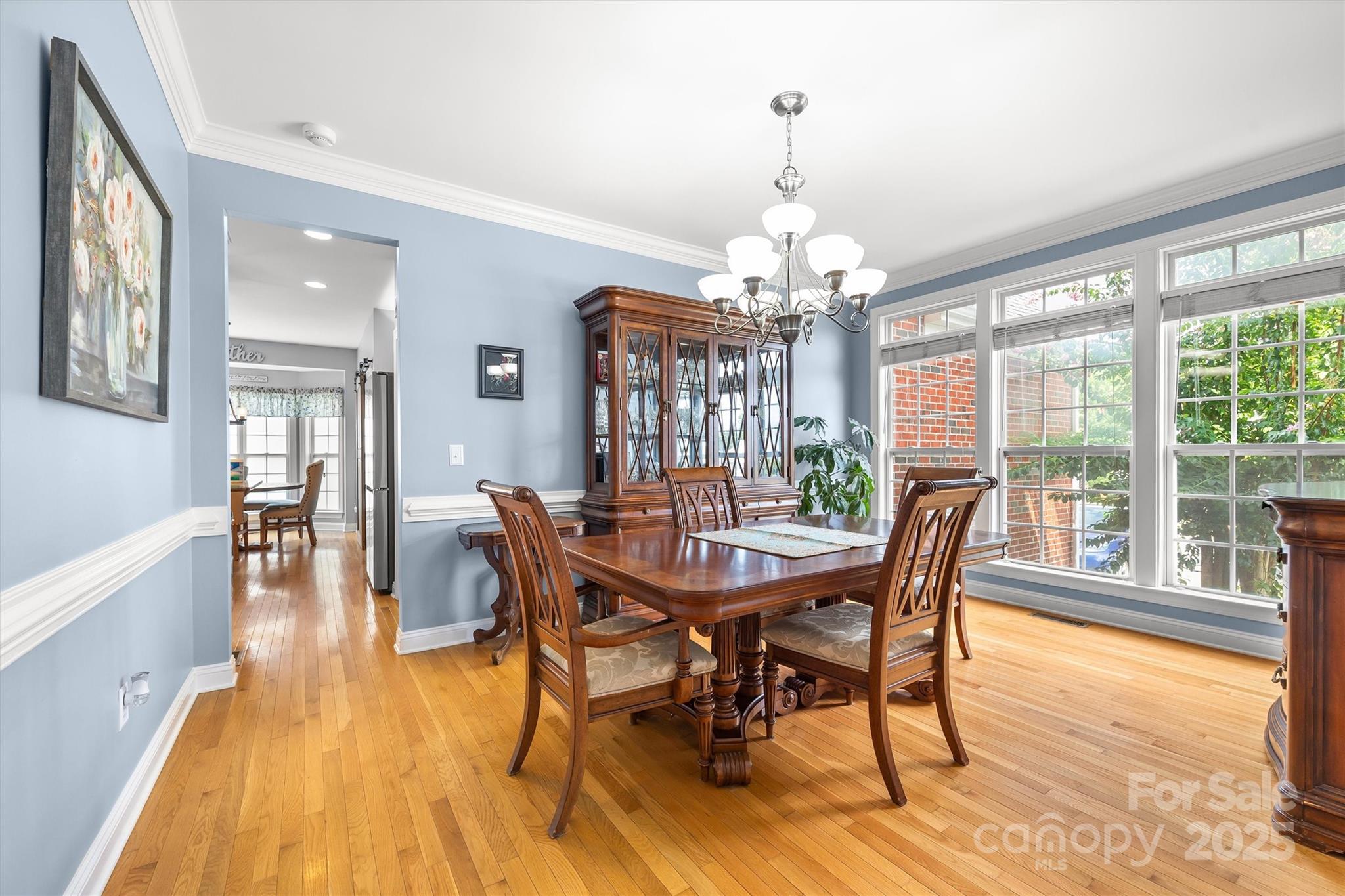 4011 W Sandy Trail