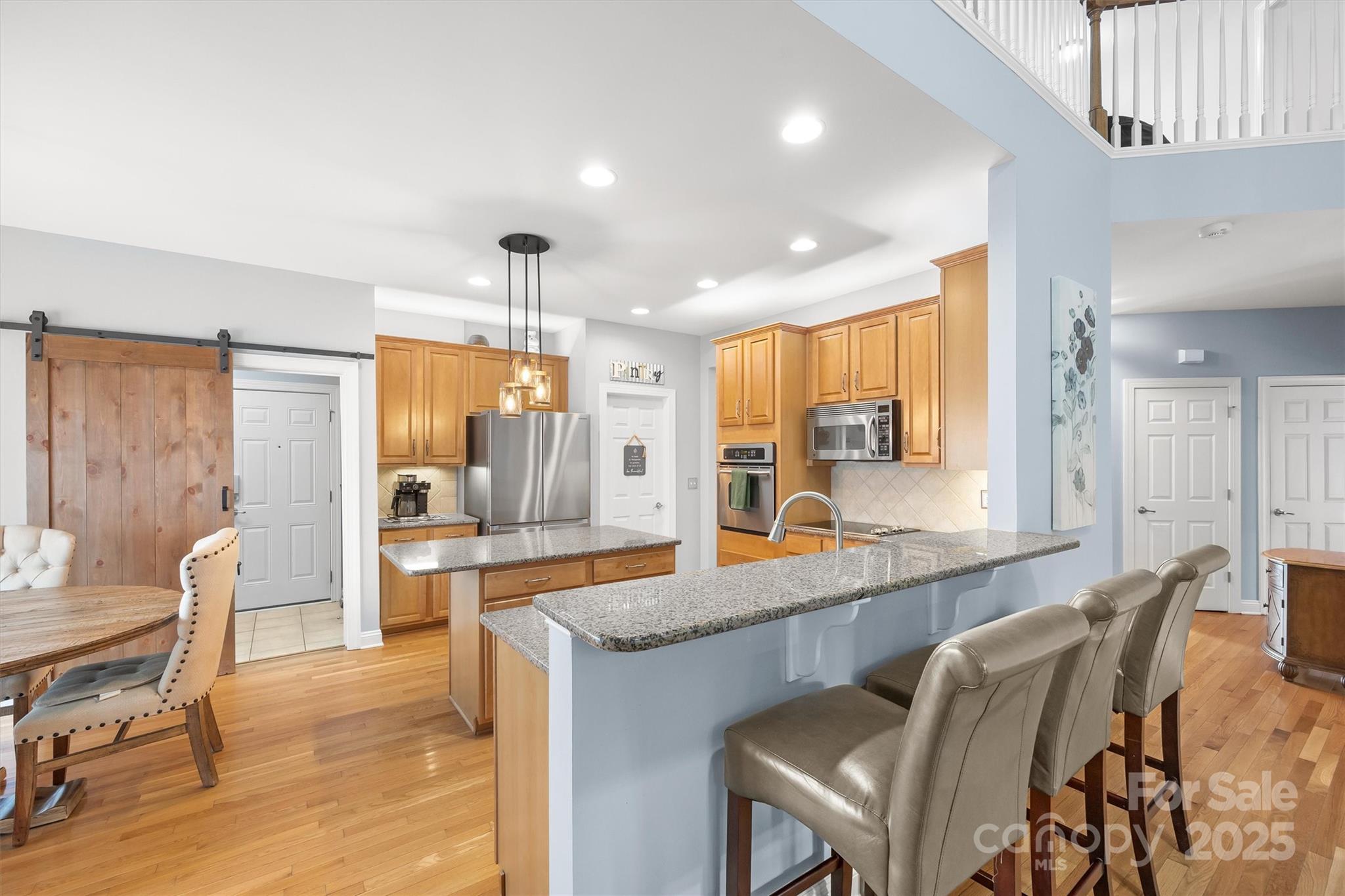 4011 W Sandy Trail