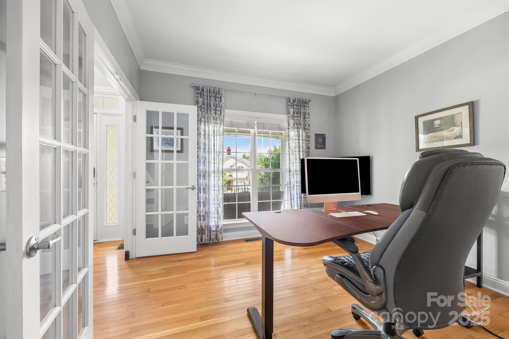 4011 W Sandy Trail