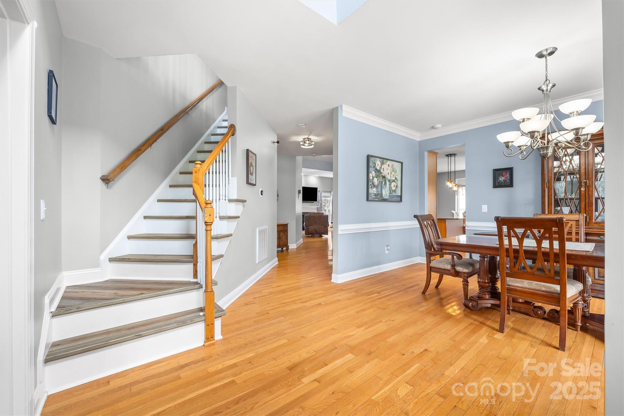 4011 W Sandy Trail