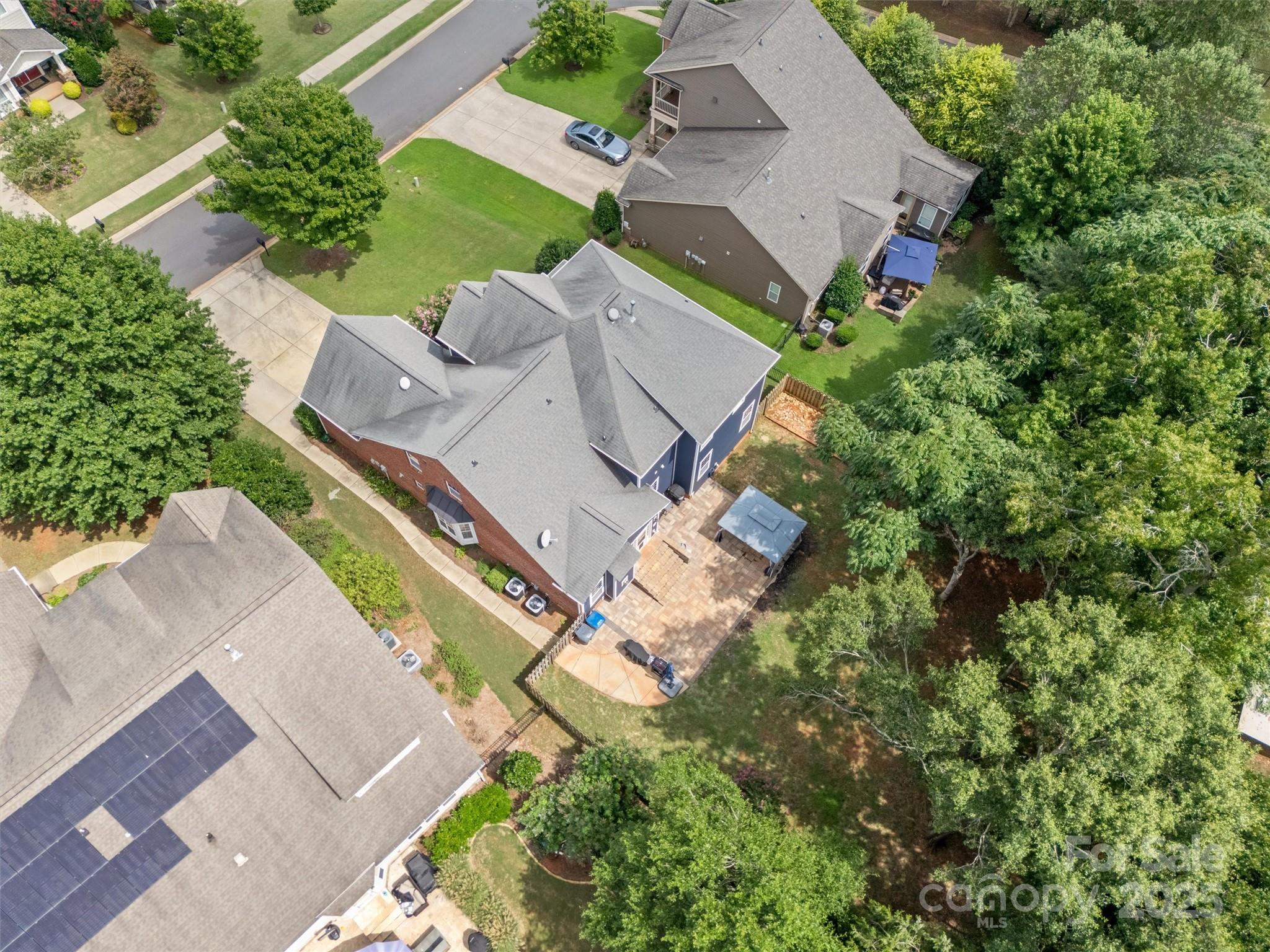 4011 W Sandy Trail