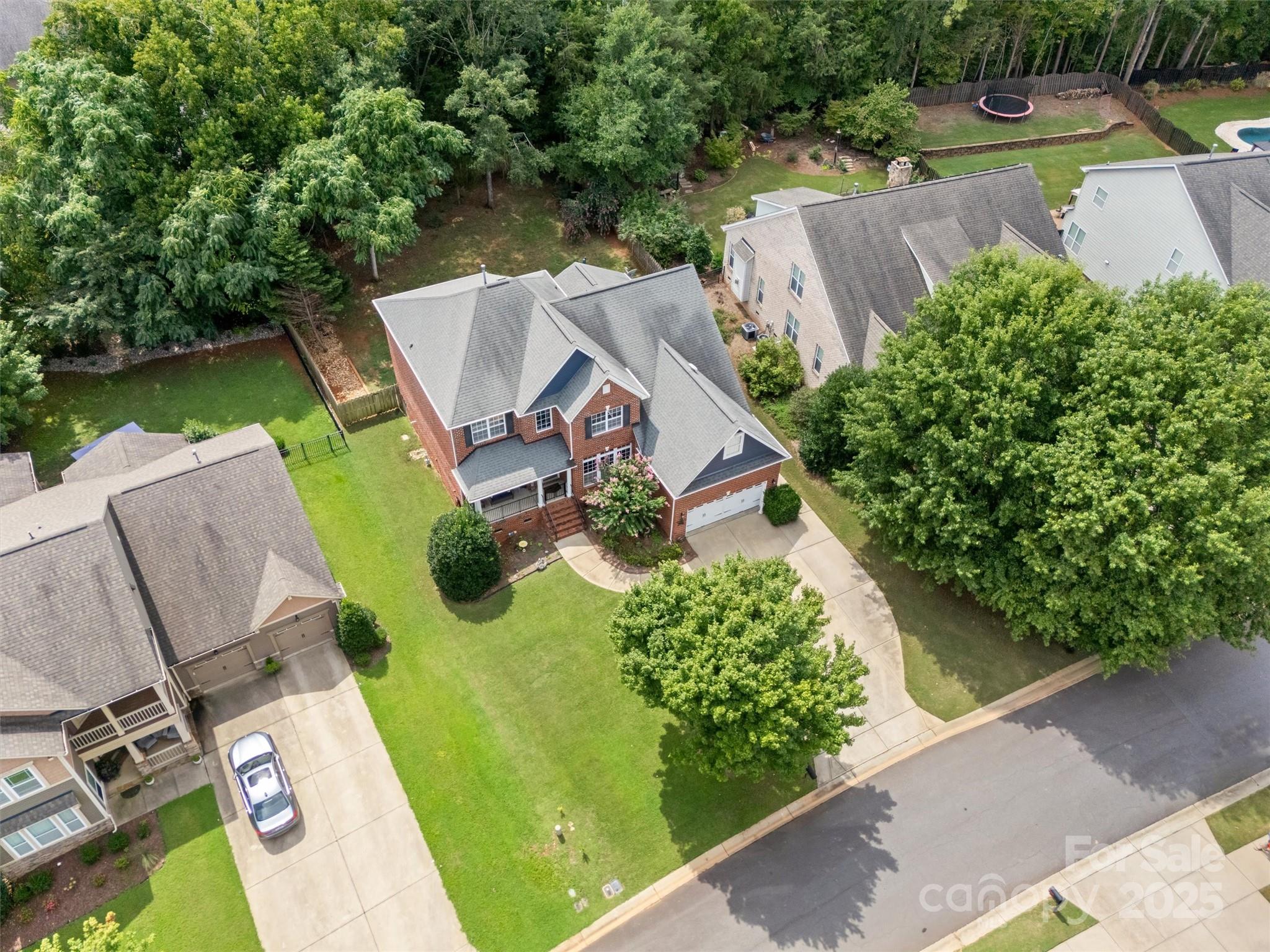 4011 W Sandy Trail