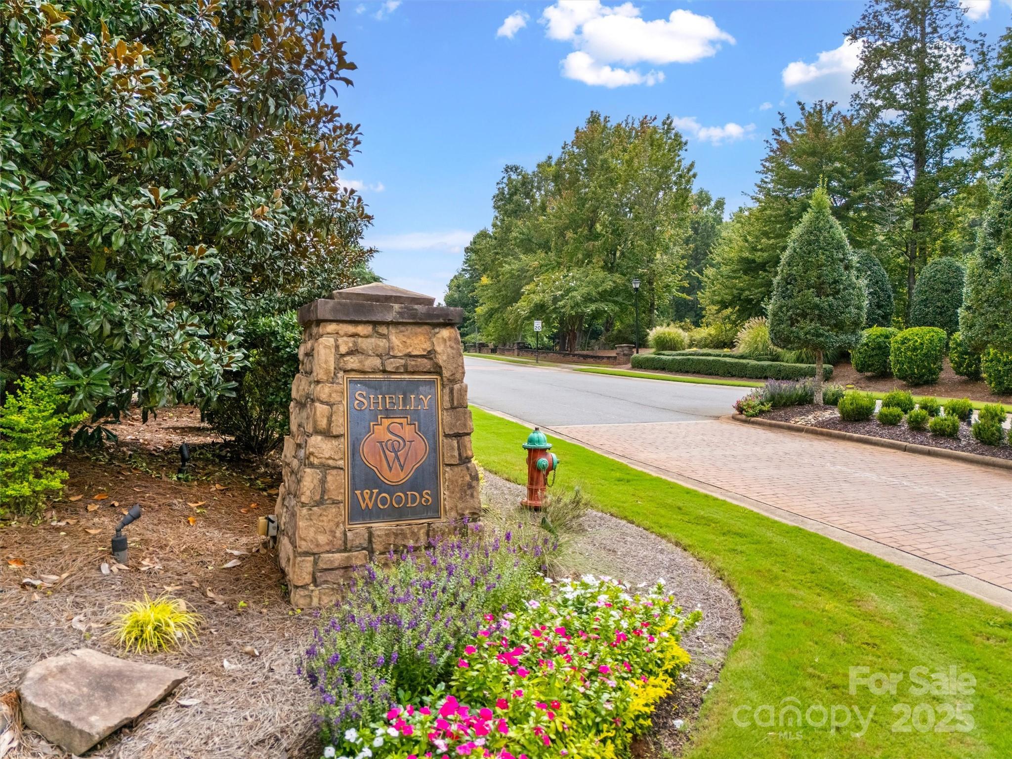 4011 W Sandy Trail