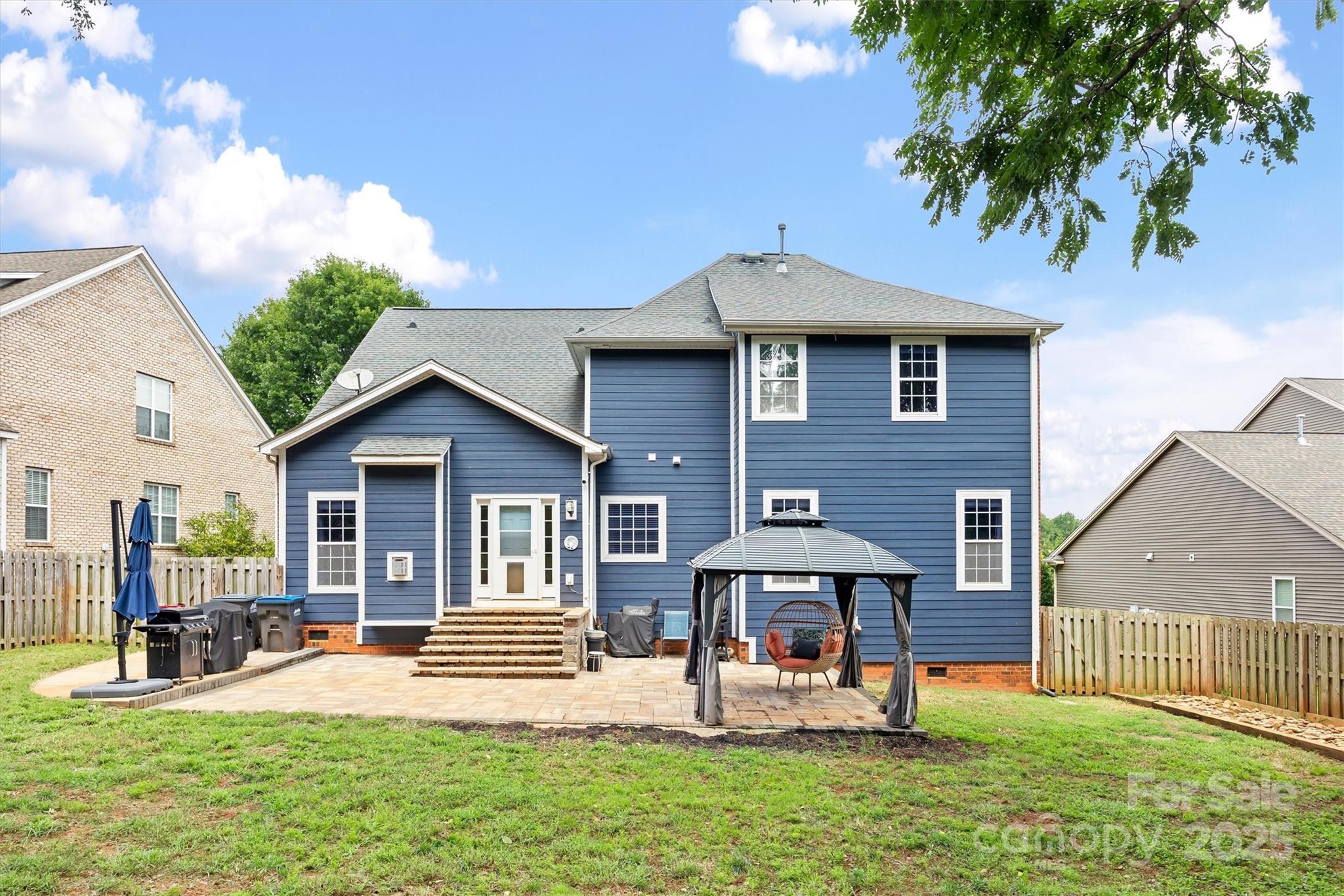 4011 W Sandy Trail