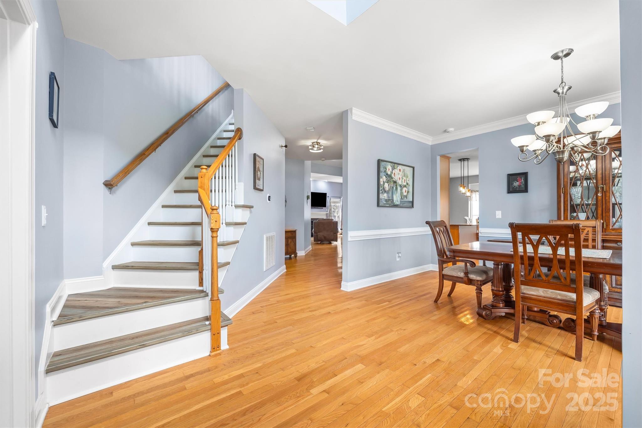 4011 W Sandy Trail
