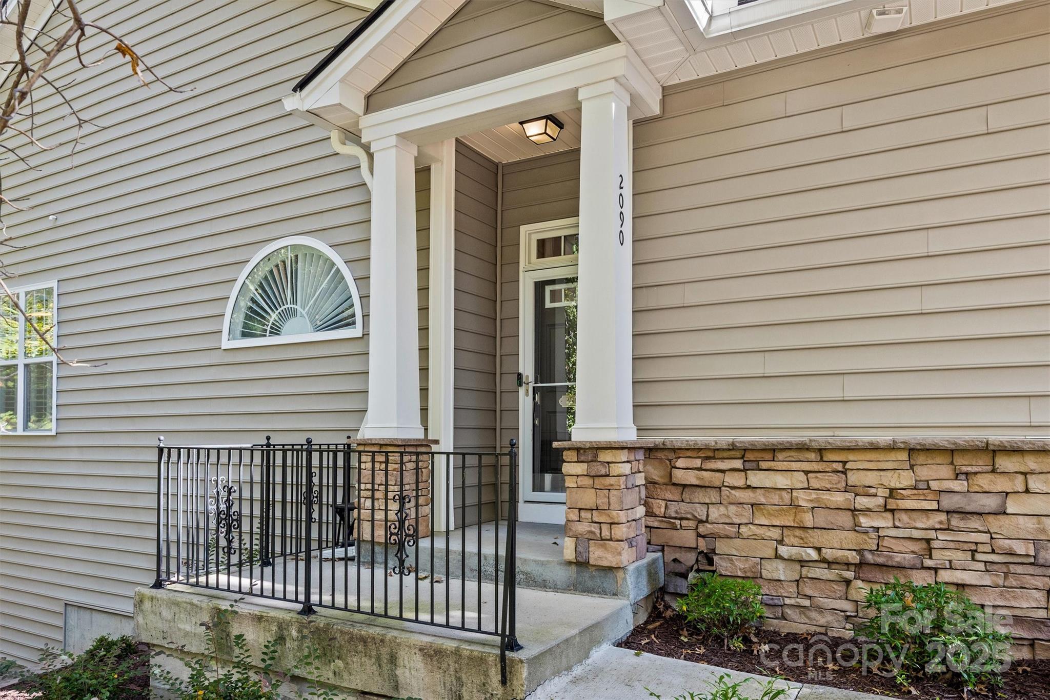 2090 Calloway Pines Drive