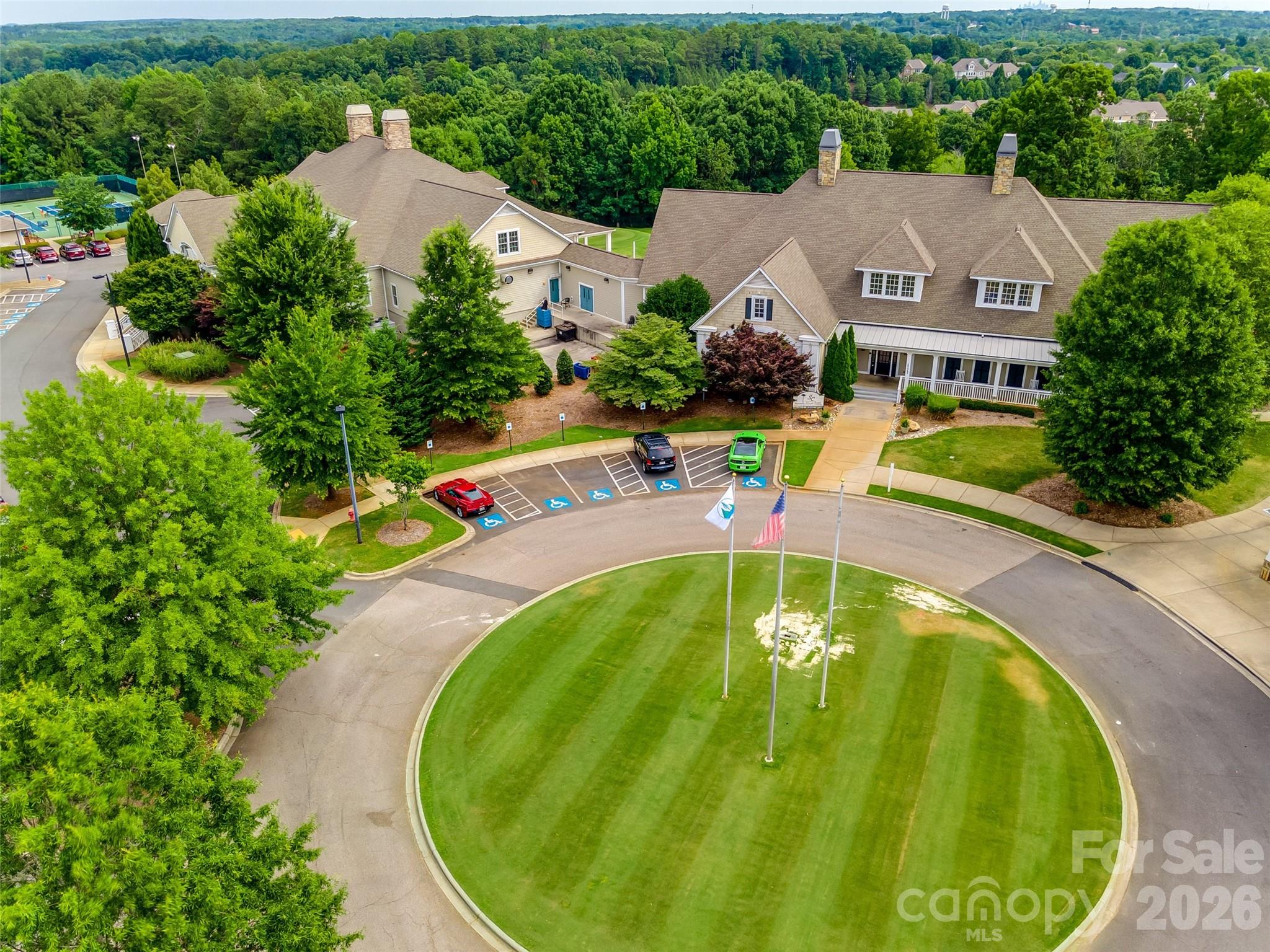 2090 Calloway Pines Drive