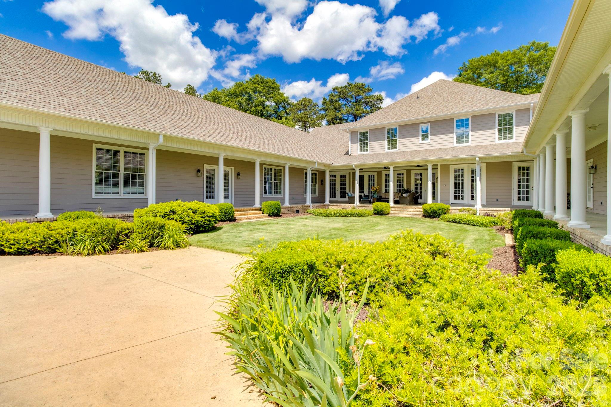393 Youngs Bend Road
