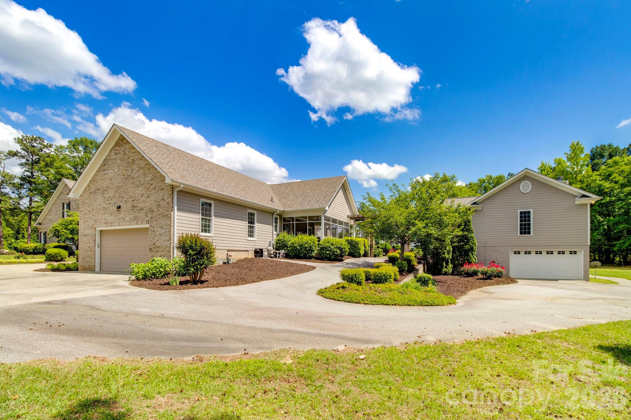 393 Youngs Bend Road