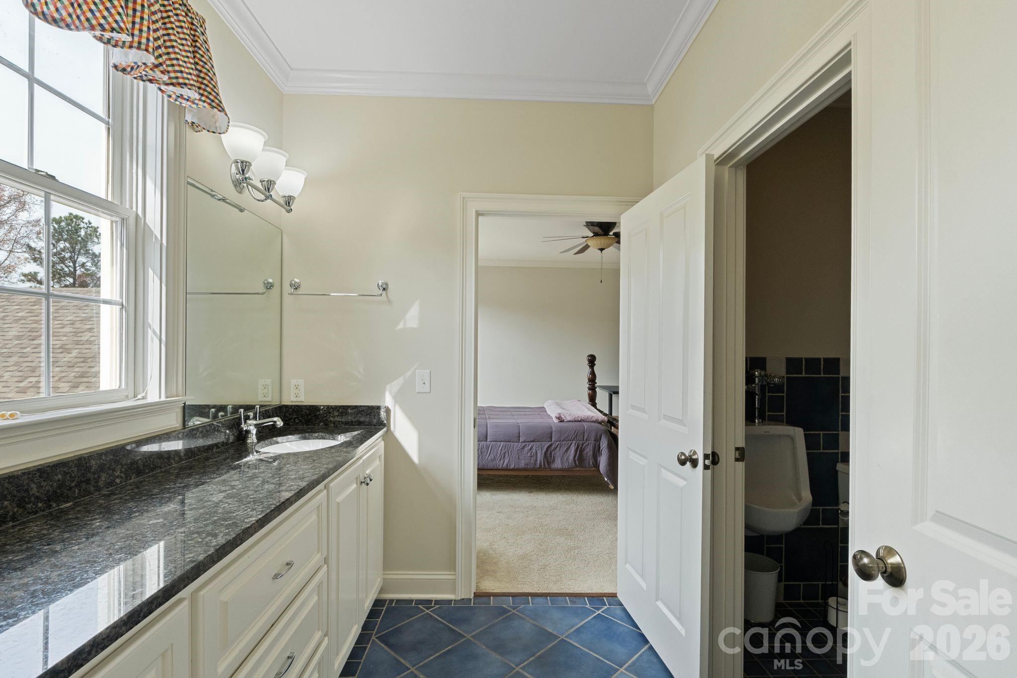 393 Youngs Bend Road