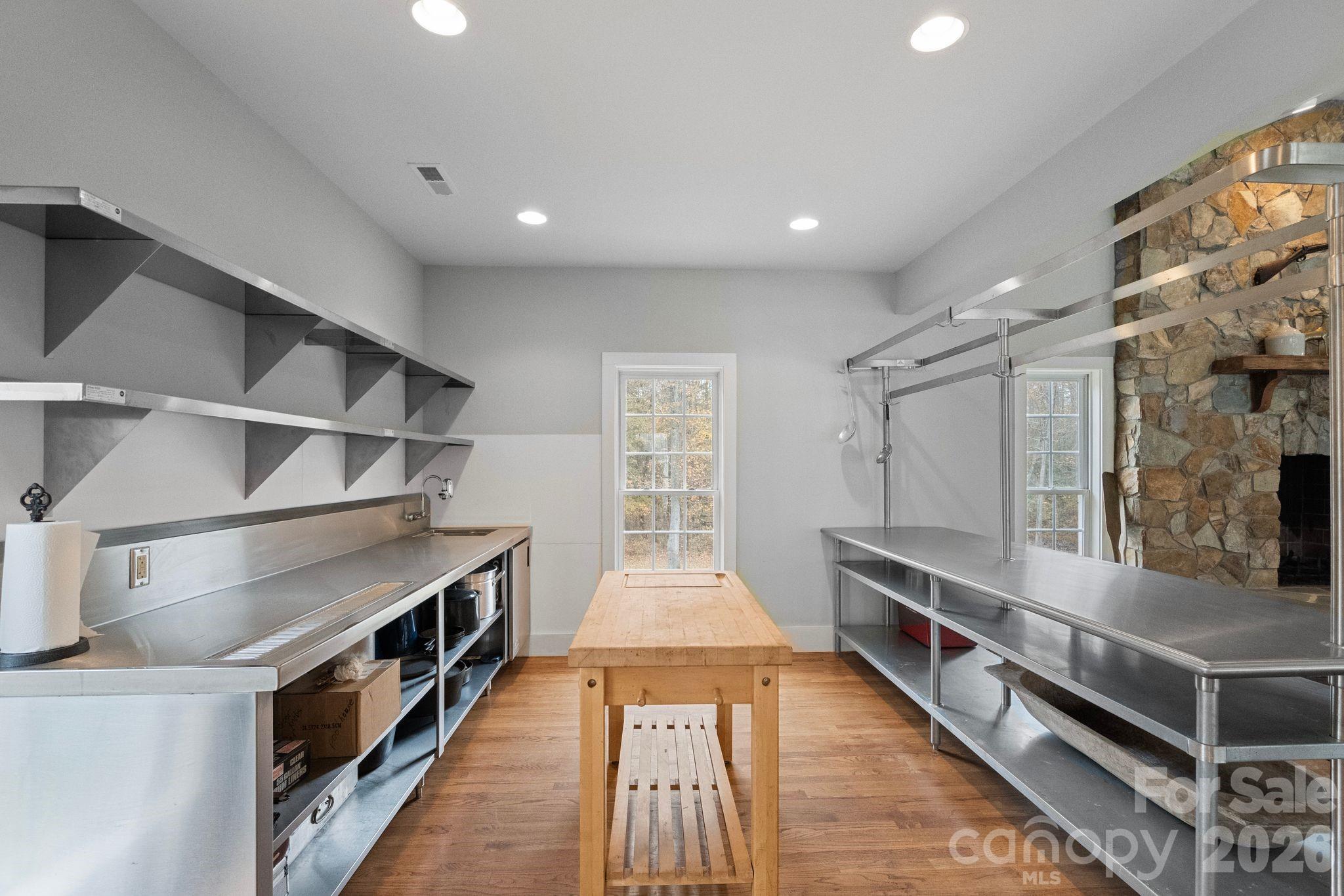 393 Youngs Bend Road