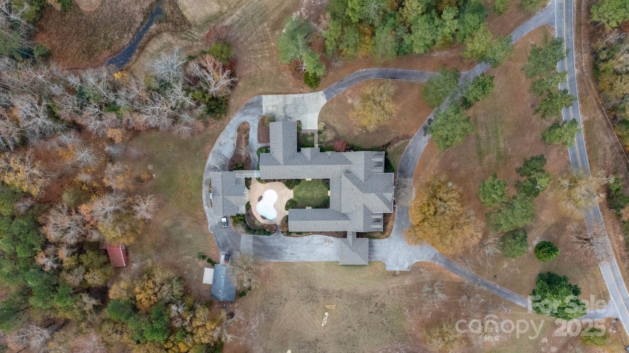 393 Youngs Bend Road