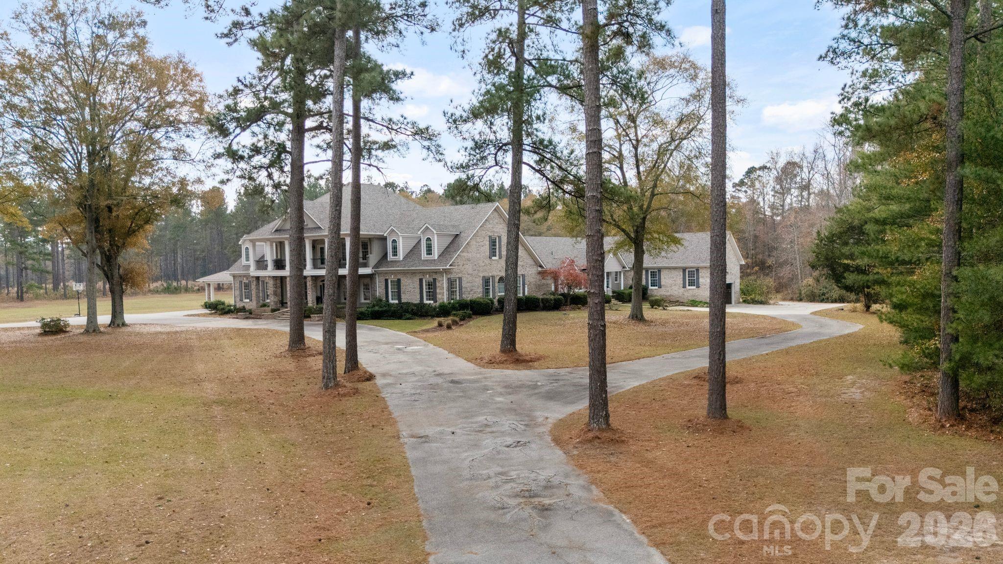 393 Youngs Bend Road