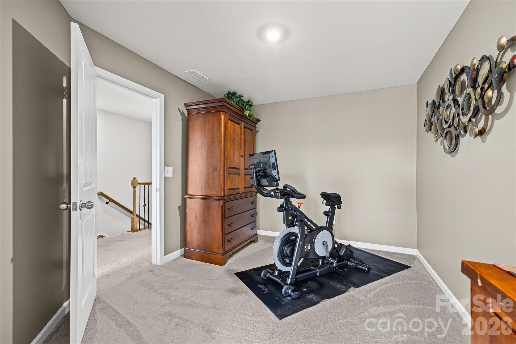 909 Cobbled Way