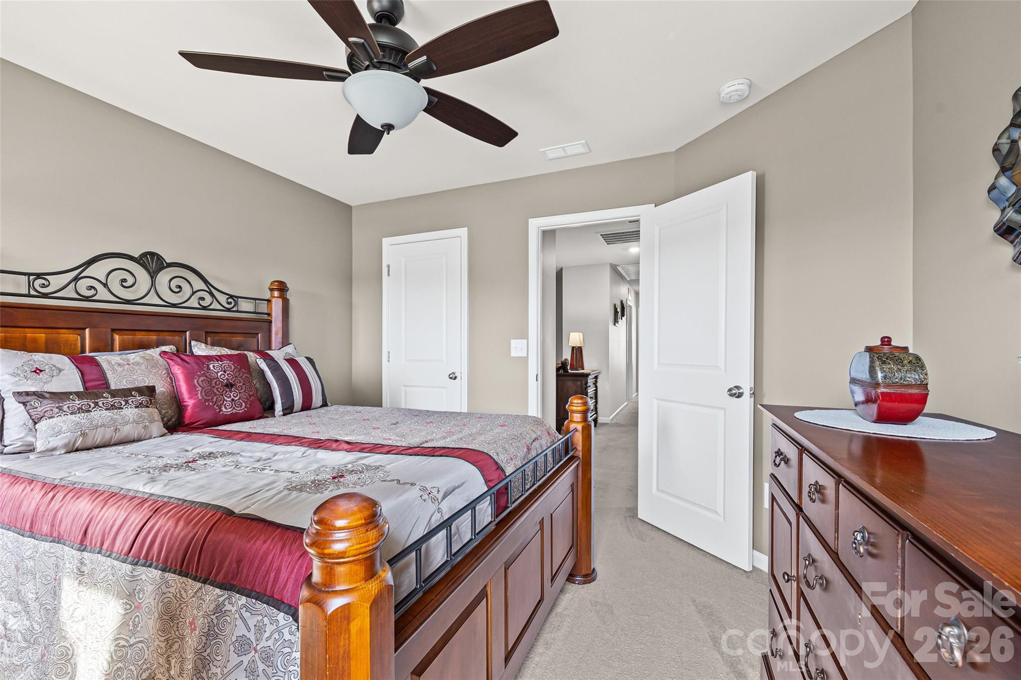 909 Cobbled Way