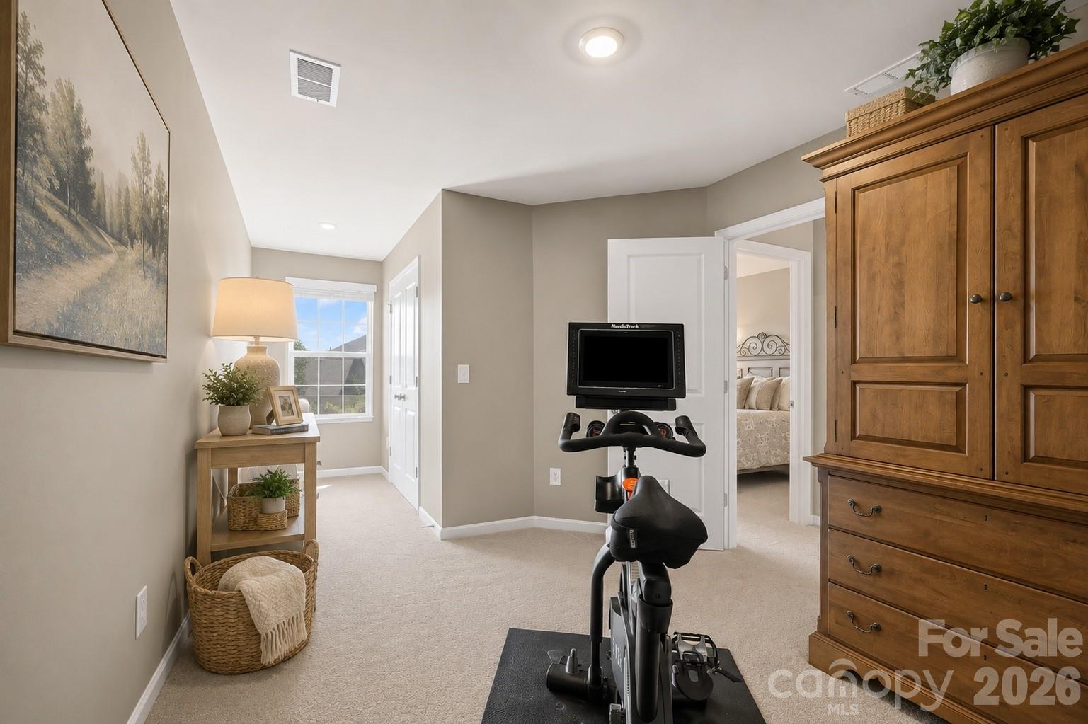 909 Cobbled Way