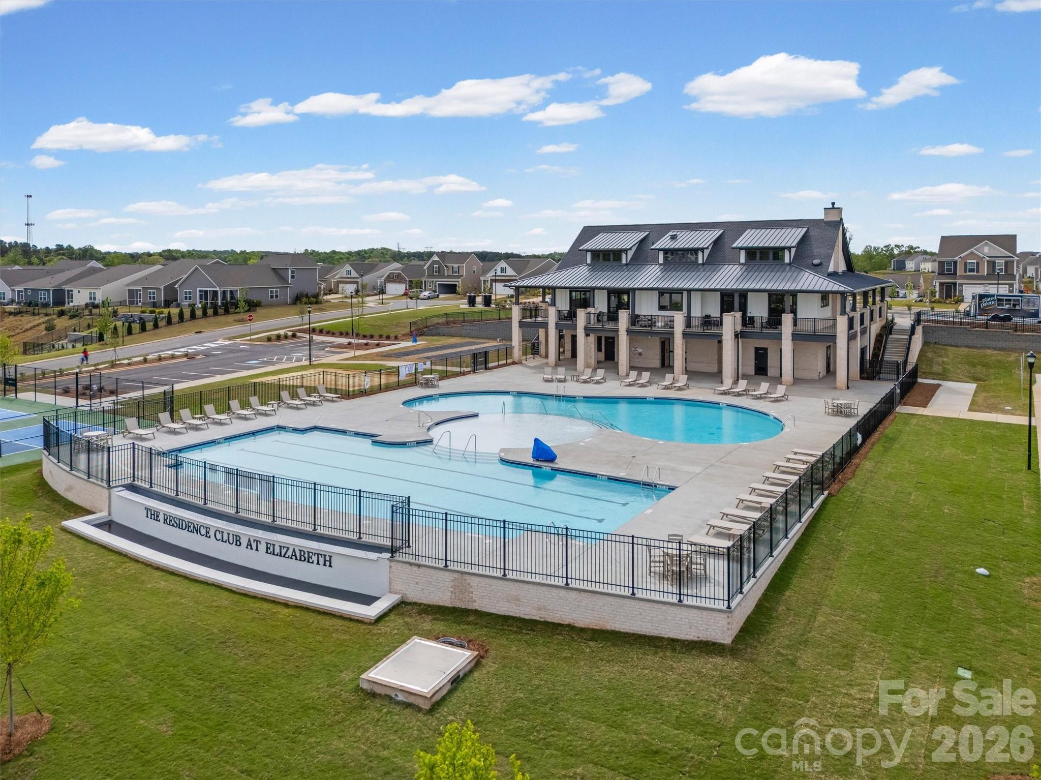 909 Cobbled Way