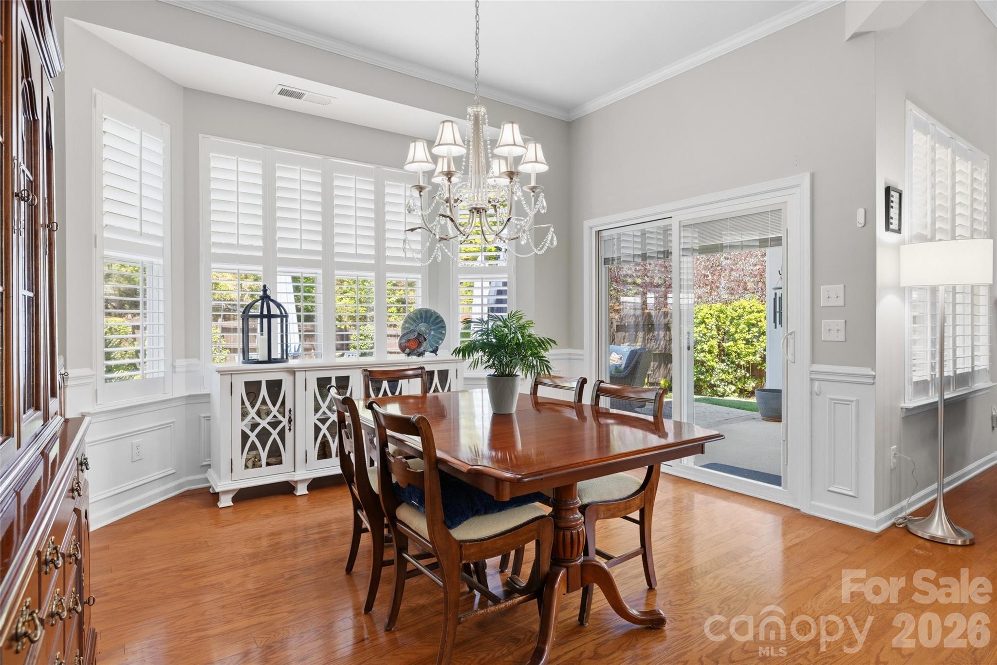 4589 Scarlet Oak Drive