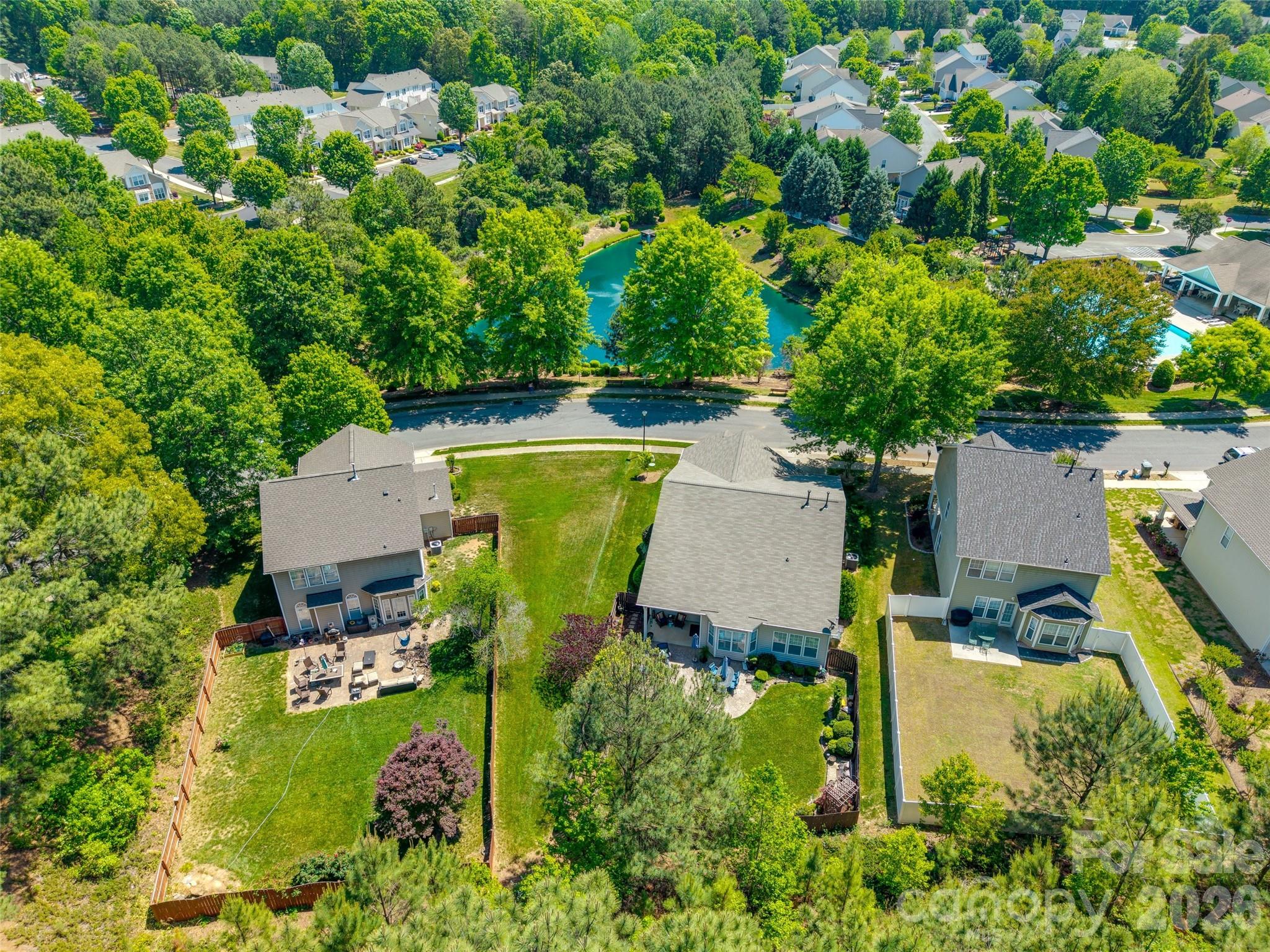 4589 Scarlet Oak Drive