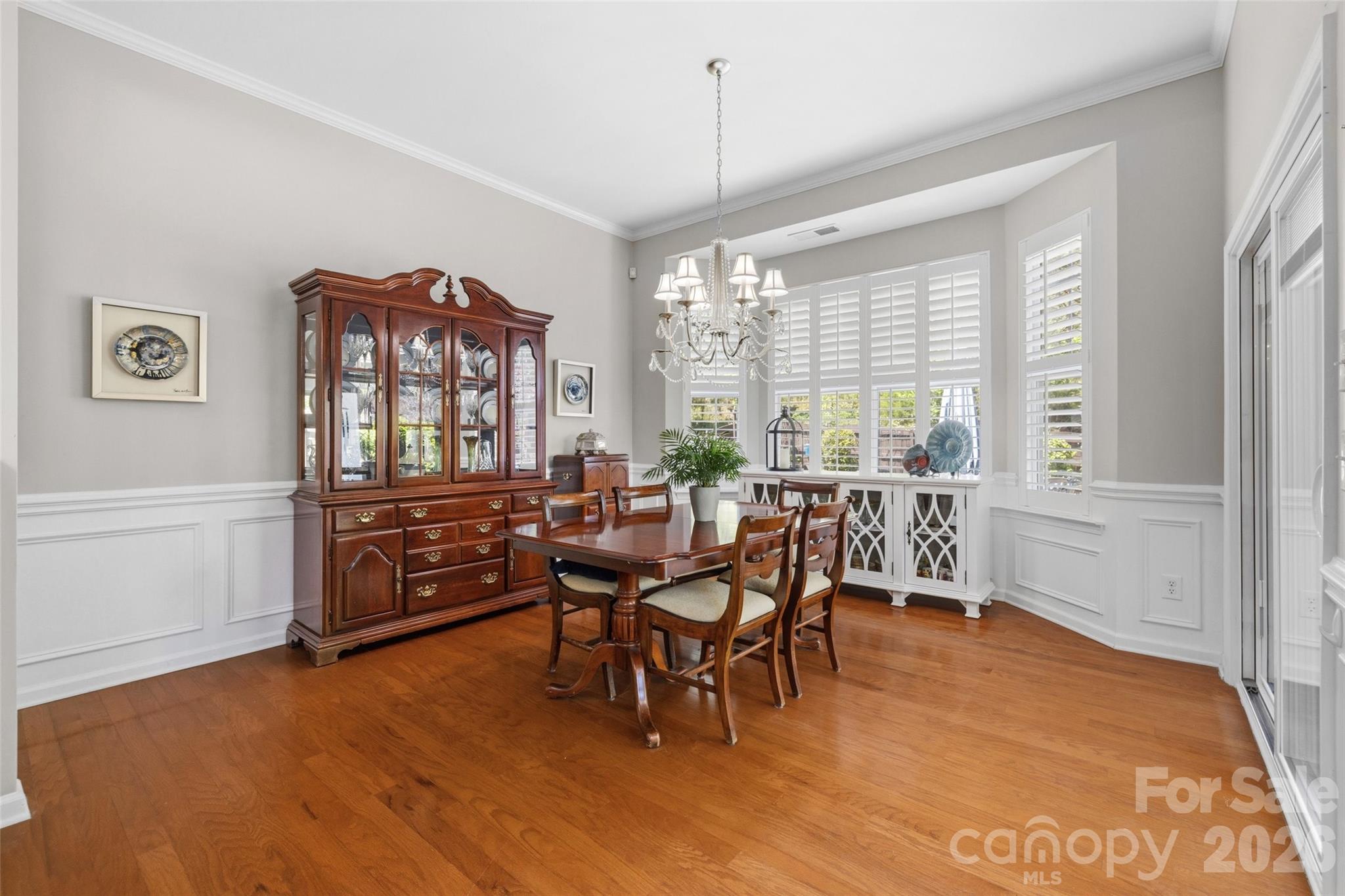 4589 Scarlet Oak Drive