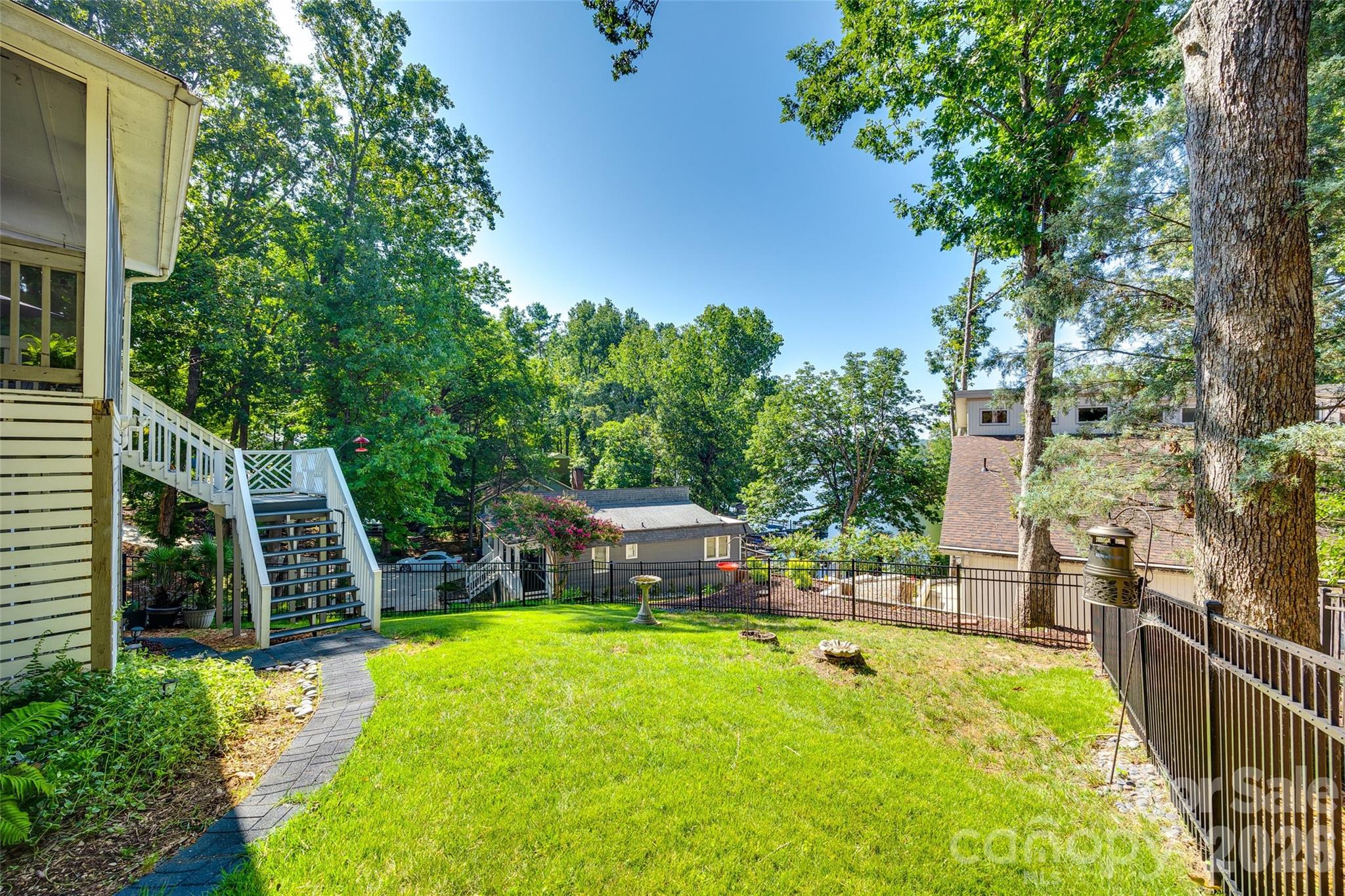 1088 Palmyra Drive