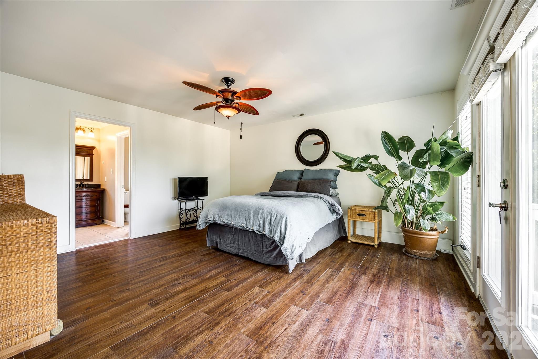 1088 Palmyra Drive