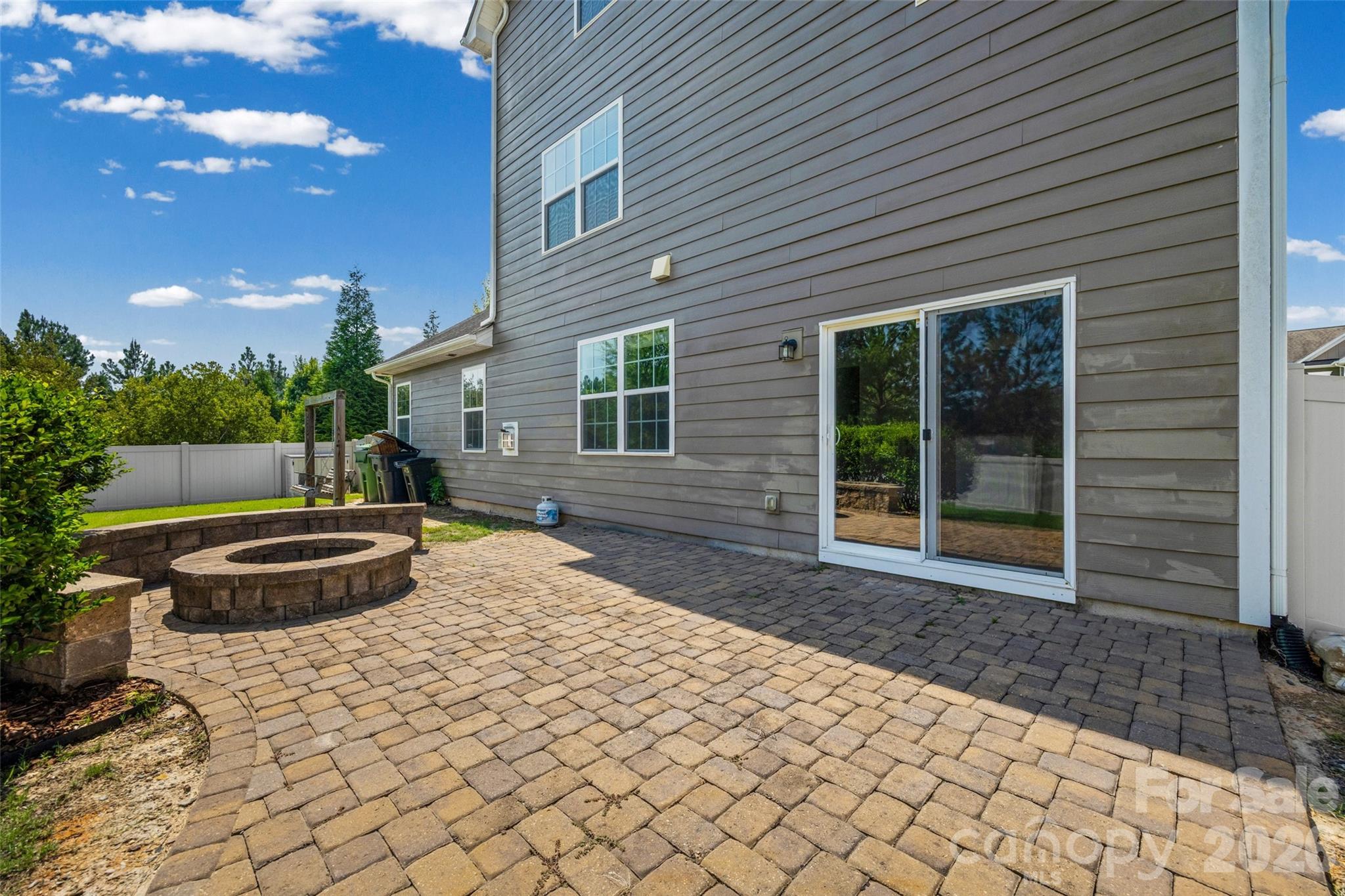 406 Livingston Drive