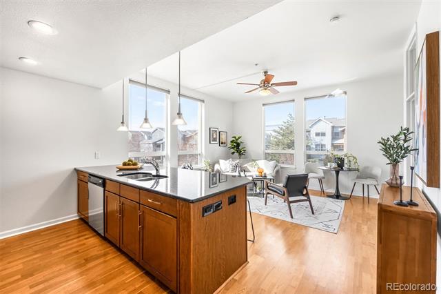 8185 E Lowry Boulevard Unit: 203