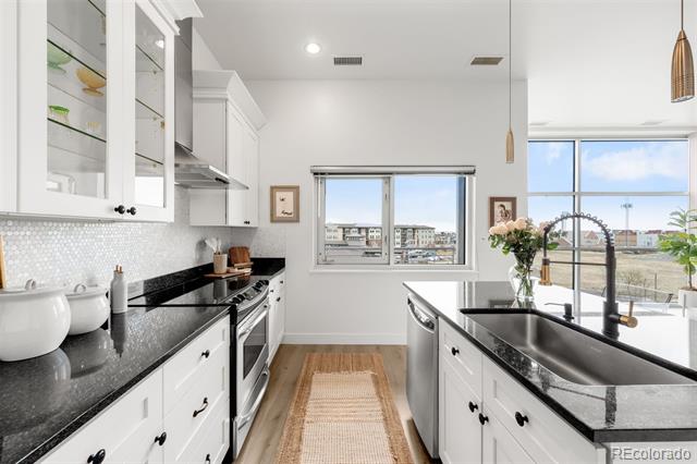 2958 Syracuse Street Unit: 412