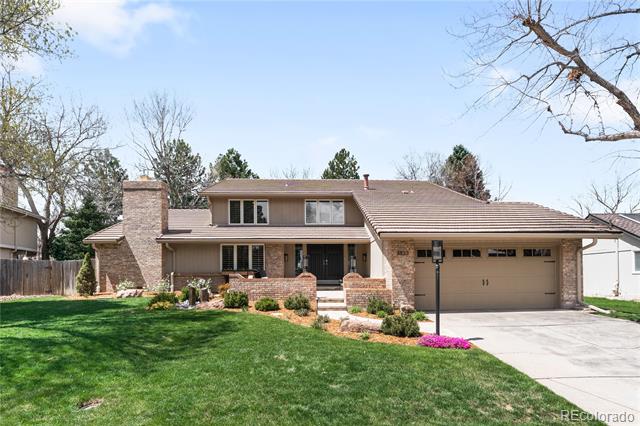 4833 E Links Circle