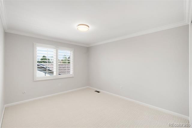 4833 E Links Circle