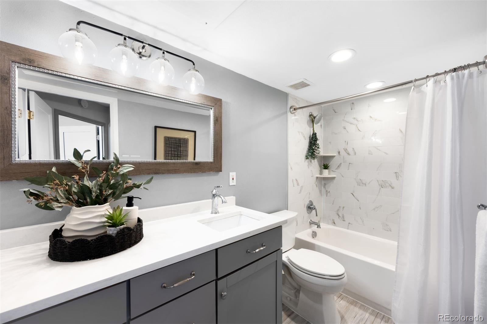 550 E 12th Avenue Unit: 1109