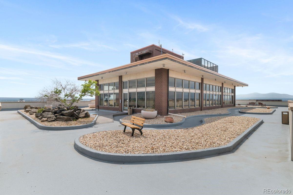 550 E 12th Avenue Unit: 1109