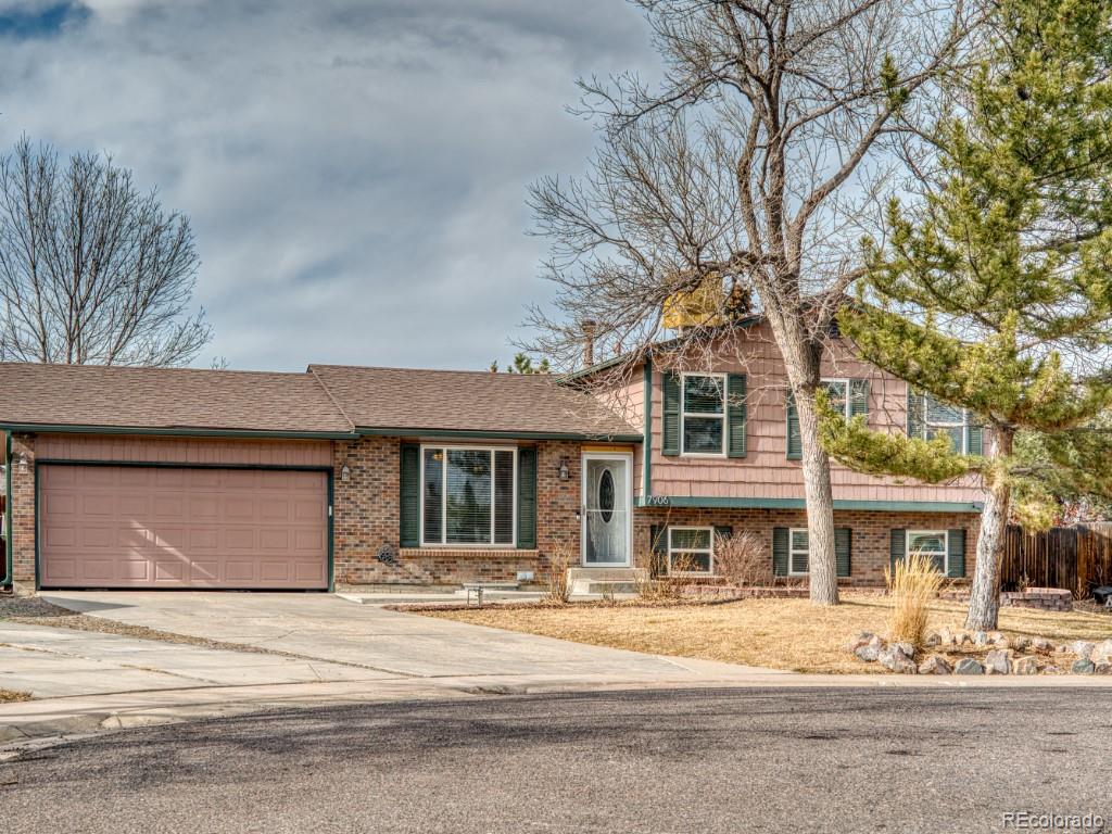 7906 S Flower Court