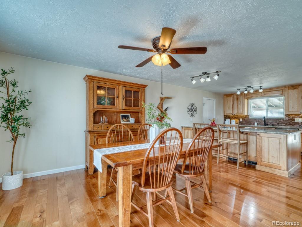 7906 S Flower Court