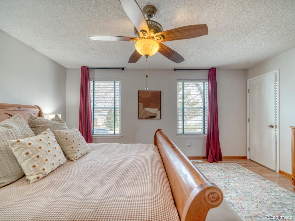 7906 S Flower Court