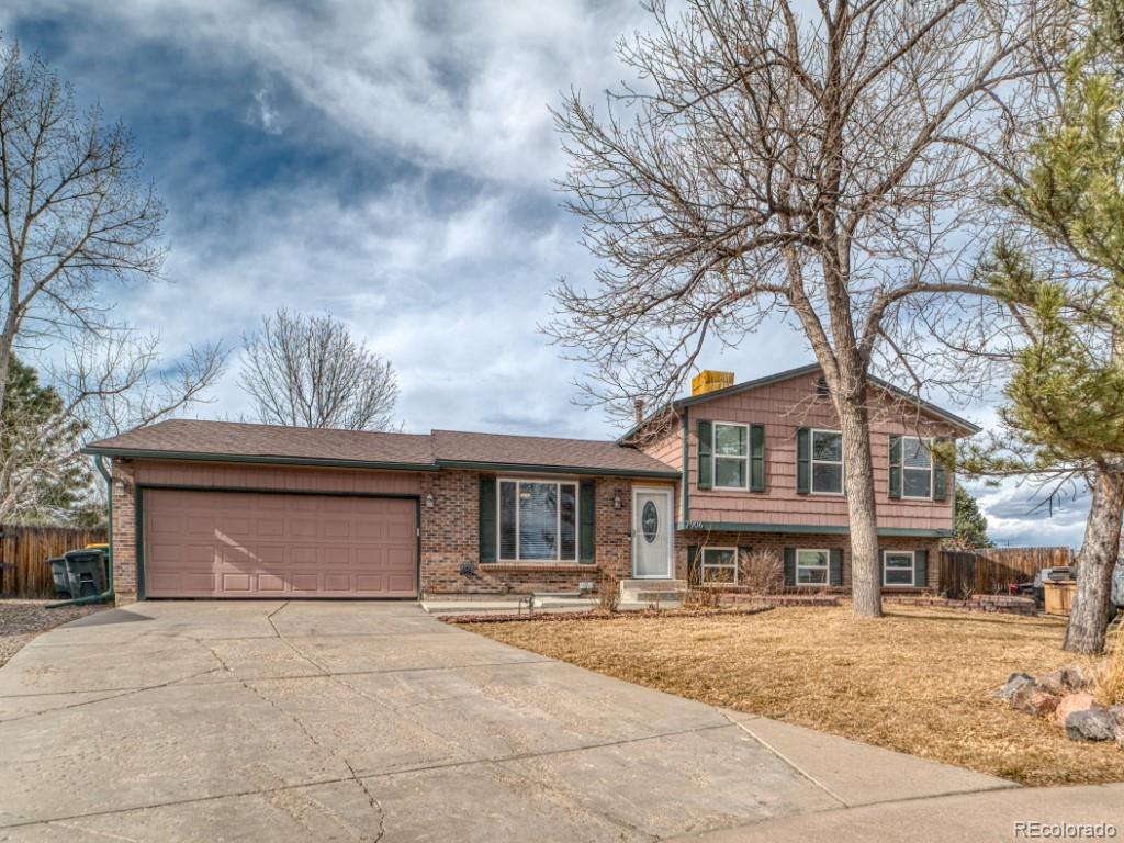 7906 S Flower Court