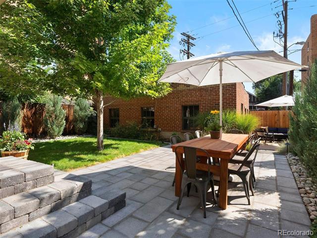 562 N Pennsylvania Street