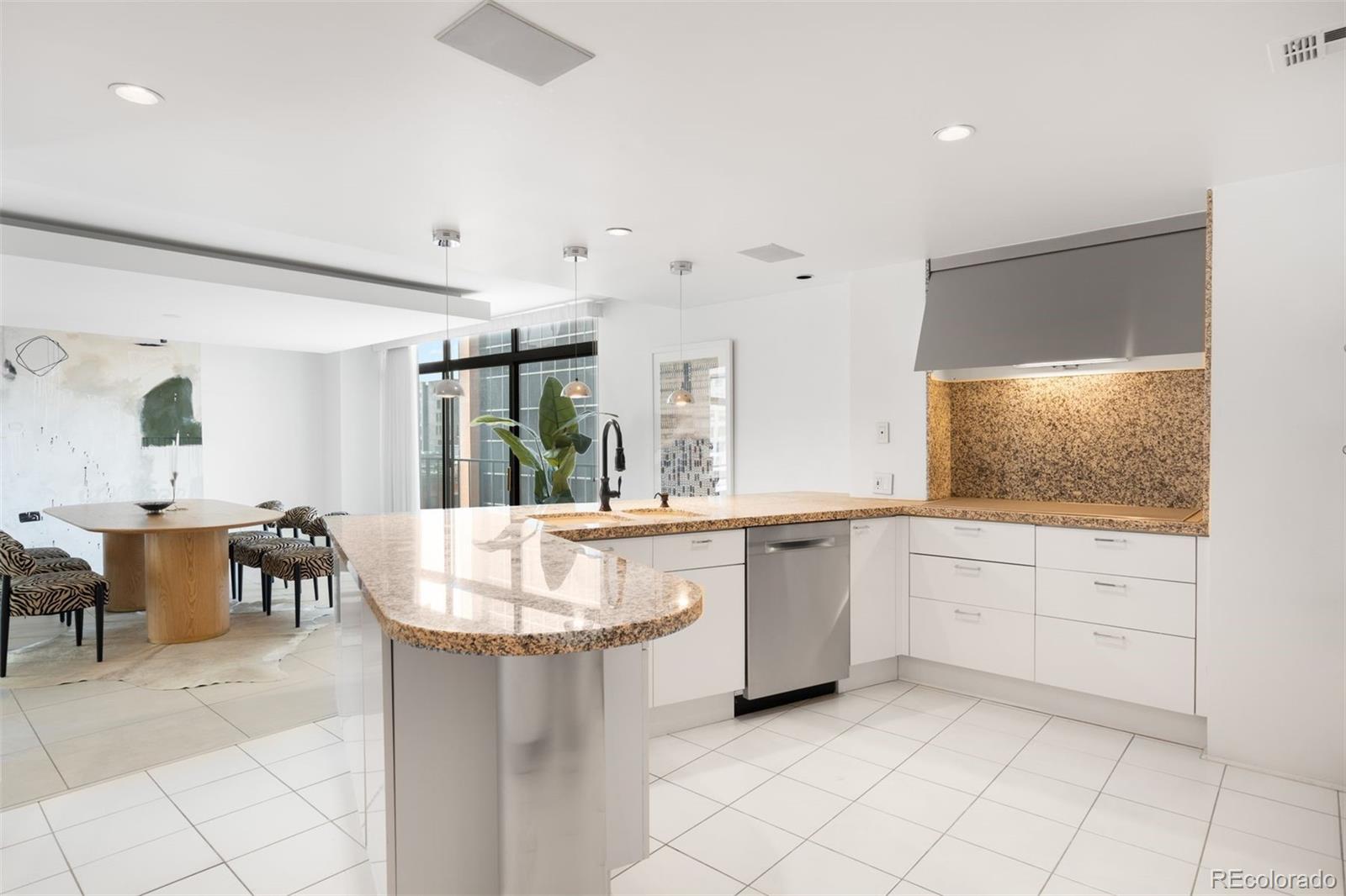 1777 Larimer Street Unit: 710