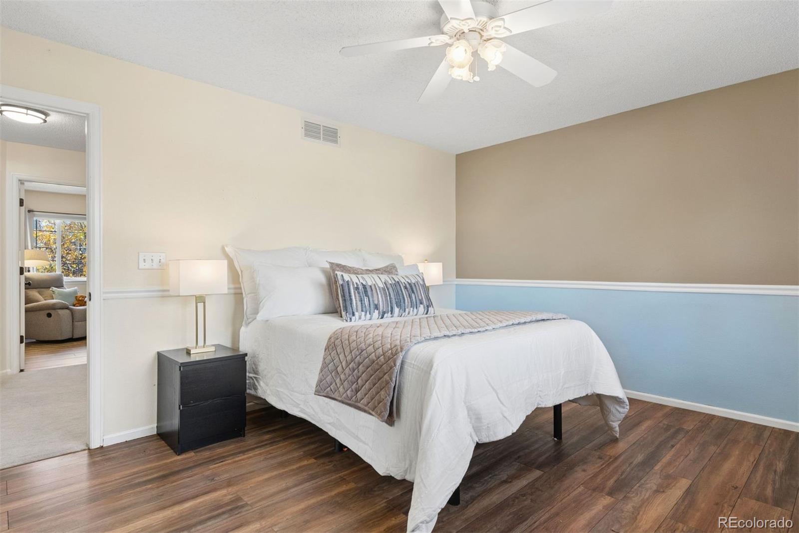 9867 Castle Ridge Circle