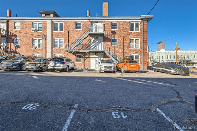 1378 N Ogden Street Unit: 12